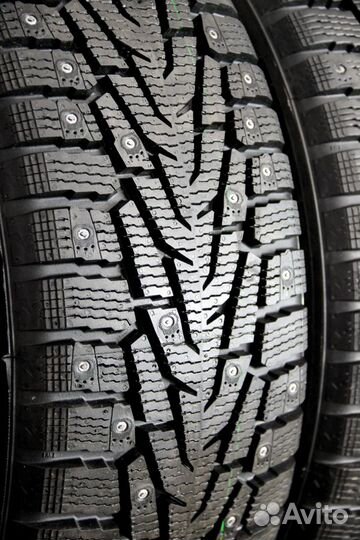 Nokian Tyres Hakkapeliitta 7 SUV 235/60 R18 107T