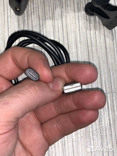 Держатель для телефона в машину с зарядкой MagSafe