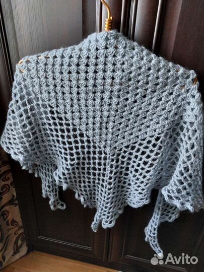 Платок на плечи шаль