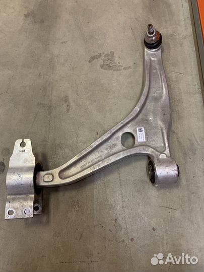 Рычаг нижний левый Mercedes CLA,W247,W177,W118