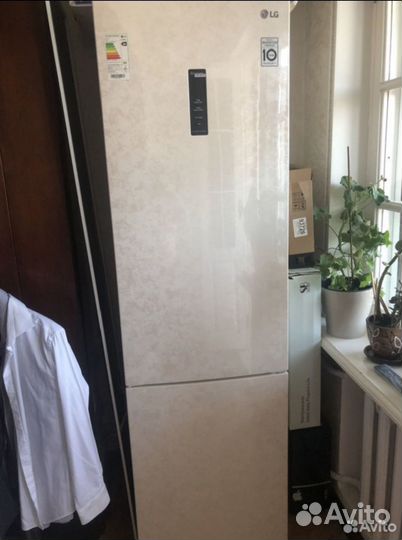 Холодильник LG Новый