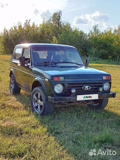 LADA 4x4 (Нива) 1.7 МТ, 1997, 200 000 км