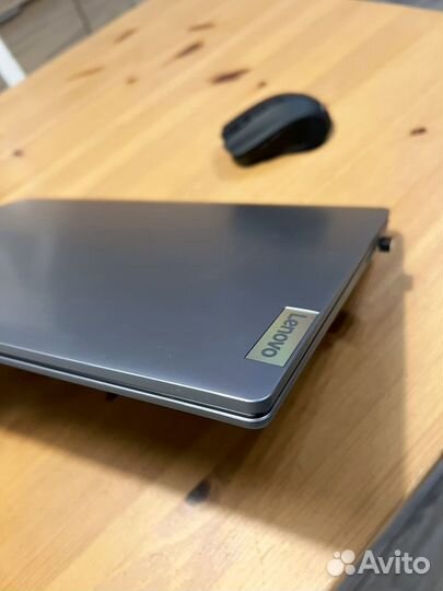 Ноутбук Lenovo ideapad