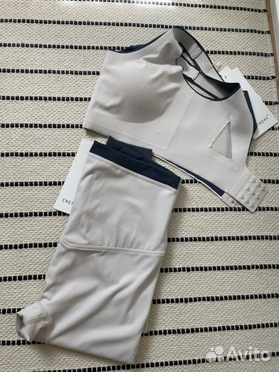 Костюм для йоги и фитнеса s новый