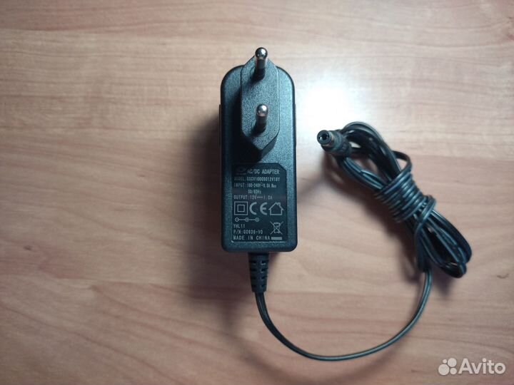 Блок питания 12v 1A, штекер 5.5х2.1