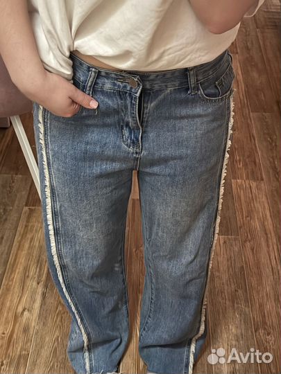 Джинсы женские