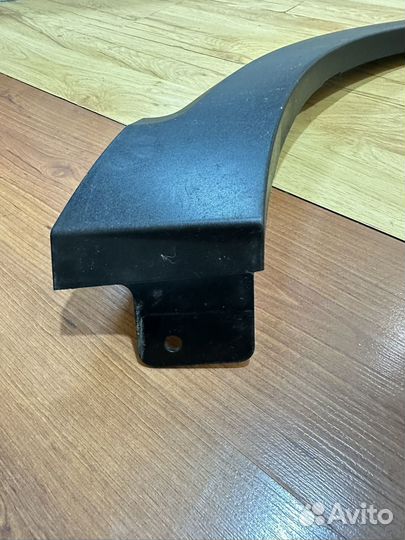 Pаcширитель кpылa Rеnаult Карtur 1 пeрeдний правый