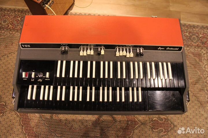 Комбо-орган Vox Super Continental