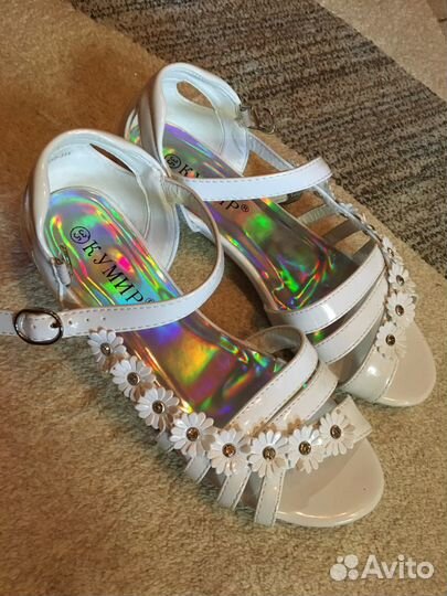 Туфли для девочки