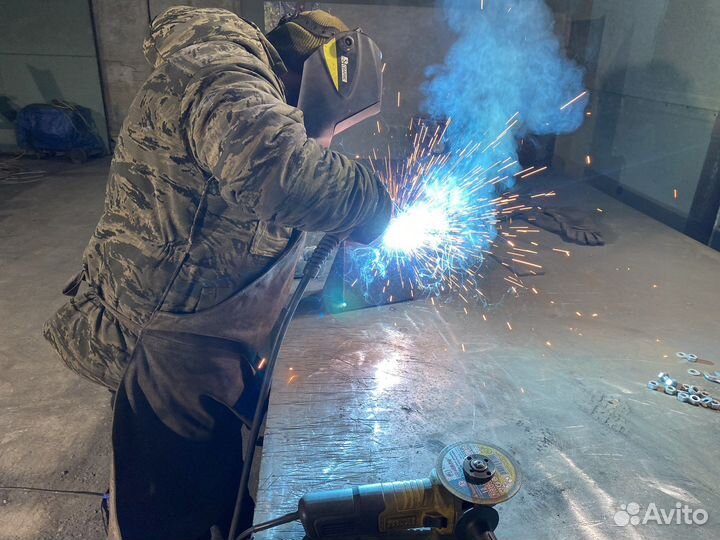 Лазерная резка и гибка металла