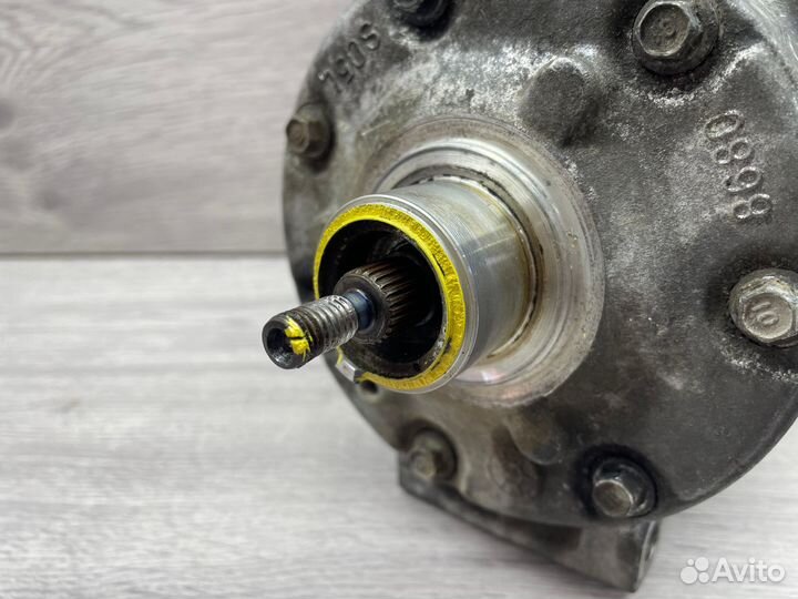 Компрессор кондиционера Audi Volkswagen