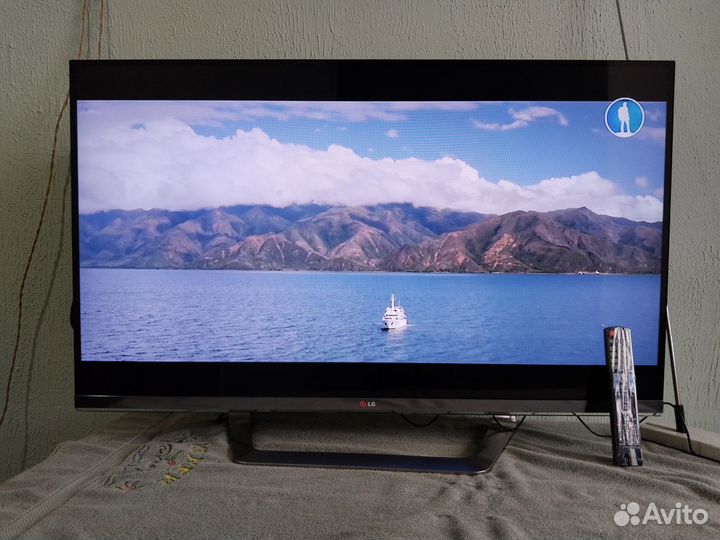 3D SMART TV LG 47LM860V.Wi-Fi.Full HD.пульт,очки