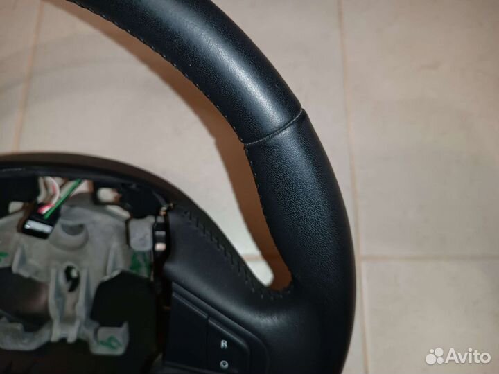 Рулевое колесо Рено Сценик 3