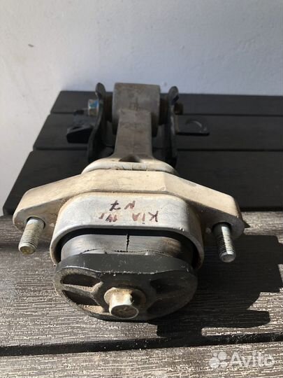 Опора двигателя задняя Kia Rio 3 G4FA