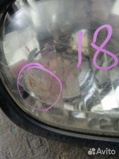 Фара передняя правая Nissan Cube Z11