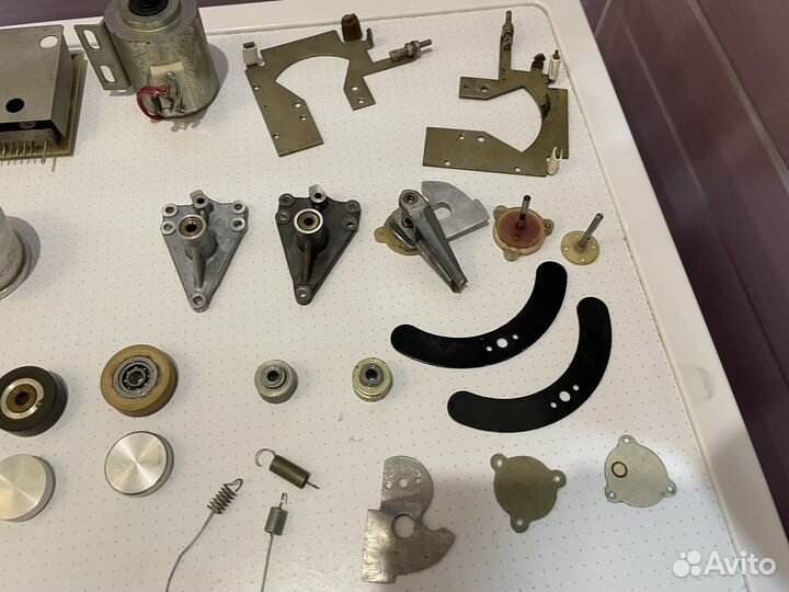 Запчасти к магнитофонам Электроника, Олимп