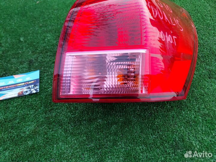 Фонарь задний правый Ниссан Кашкай J10