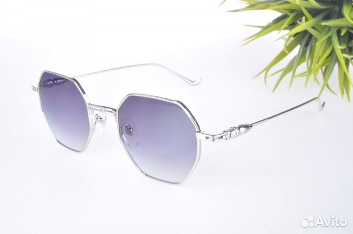 Солнцезащитные очки женские Chrome Hearts