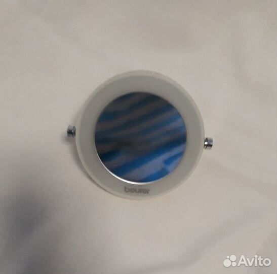 Зеркало увеличительное с подсветкой