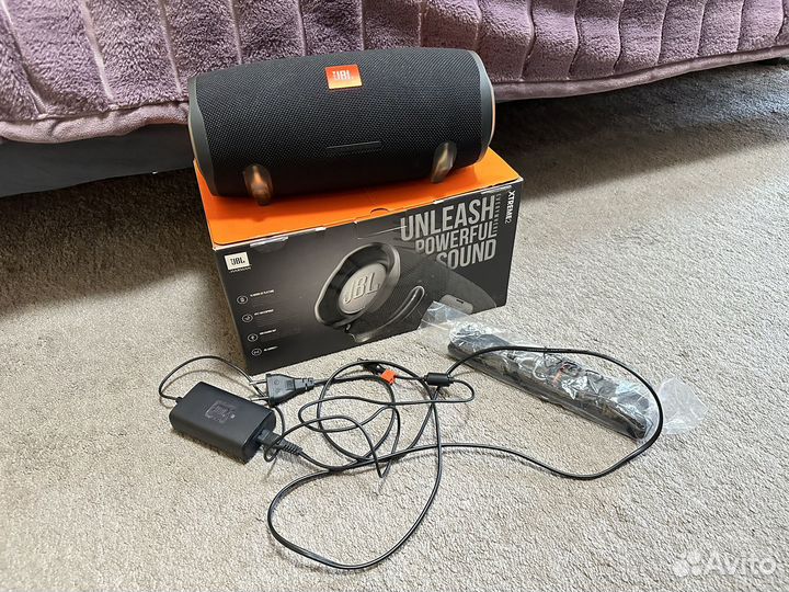 Портативная колонка JBL Xtreme 2