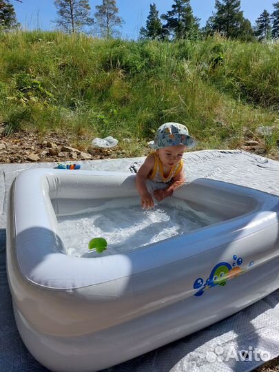 Сухой бассейн с шариками