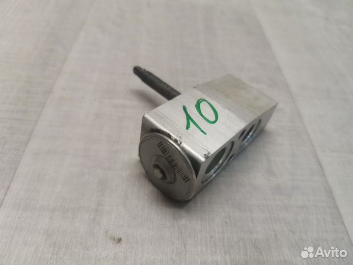 Клапан кондиционера Chevrolet Cruze 1.6 F16D3 2012