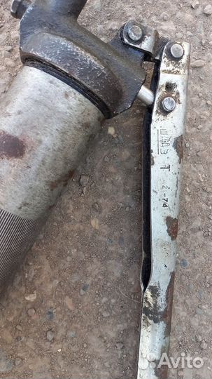 Шприц для смазки СССР