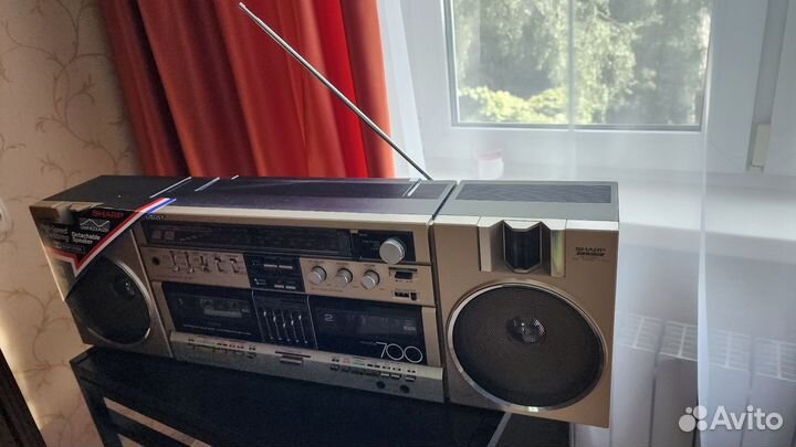 Магнитола Sharp GF-700Z