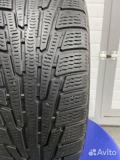 Nokian Tyres Hakkapeliitta R 235/60 R18 107R