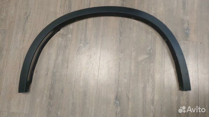 Накладка колесной арки передняя левая Bmw X5 50Ix