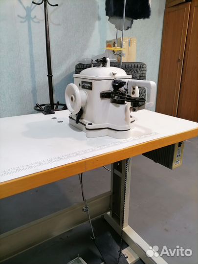 Скорняжная машина