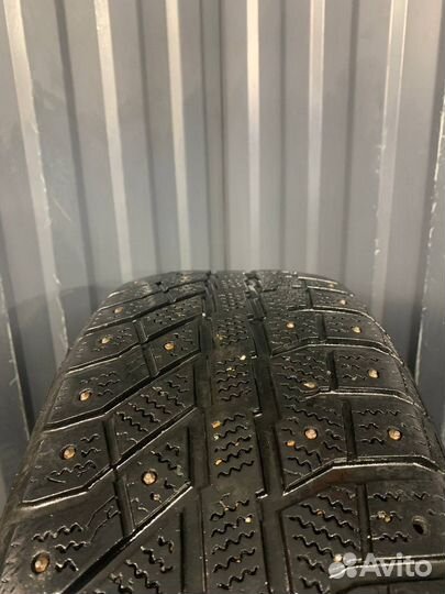 Brasa IceControl 205/60 R16 96T