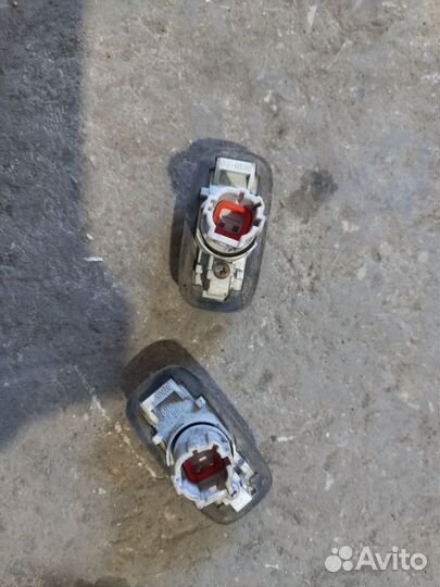 Повторитель поворота в крыло Nissan Almera Classic