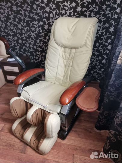 Массажное кресло