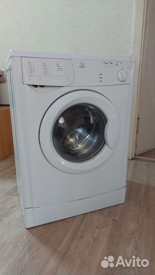 Стиральная машина indesit wia81