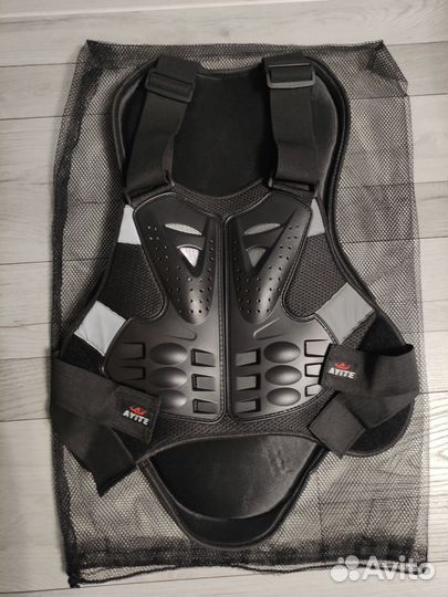 Защита для сноуборда