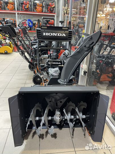 Снегоуборщик гусеничный Honda HS90 GX340