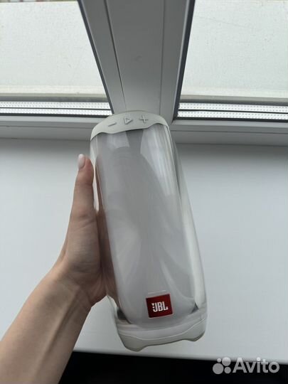 JBL pulse 4 колонка