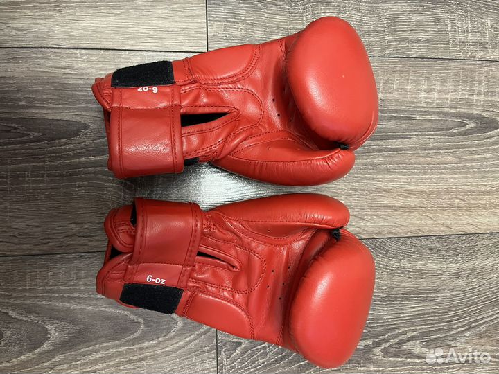 Боксерские перчатки 6 oz