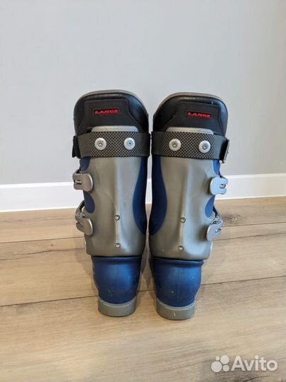 Горнолыжные ботинки Lange