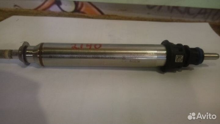 Форсунка топливная Mercedes-Benz W212