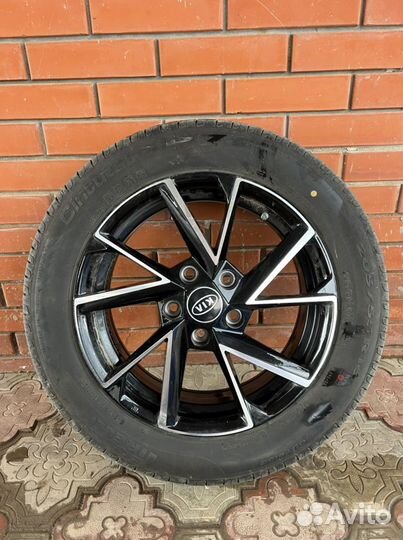 Pirelli Cinturato P7 20.5/5 R16