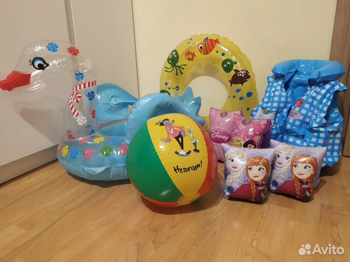 Для плавания/круг/нарукавники/жилет