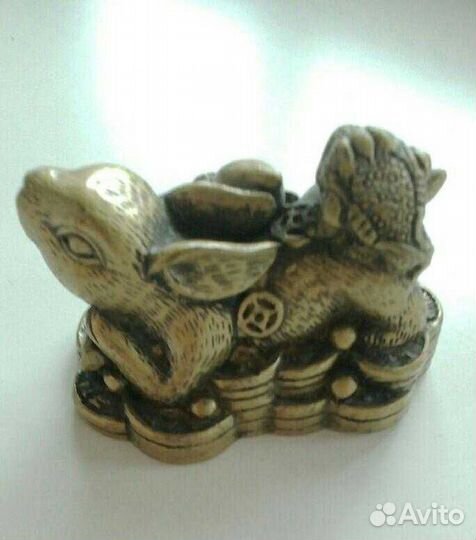 Фигурка кролик и жаба