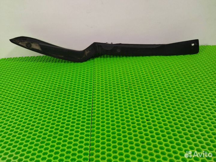 Накладка бампера правая Land Rover Range Rover