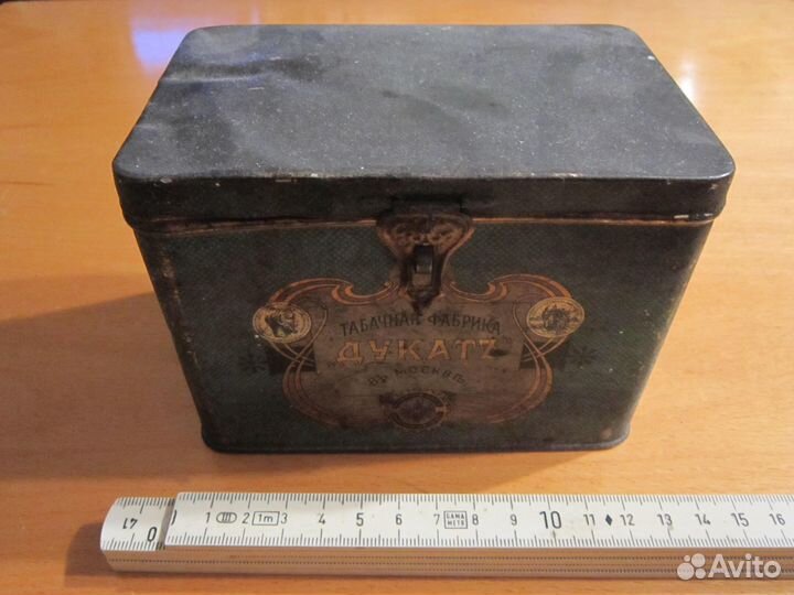 Банка жестяная для табака 