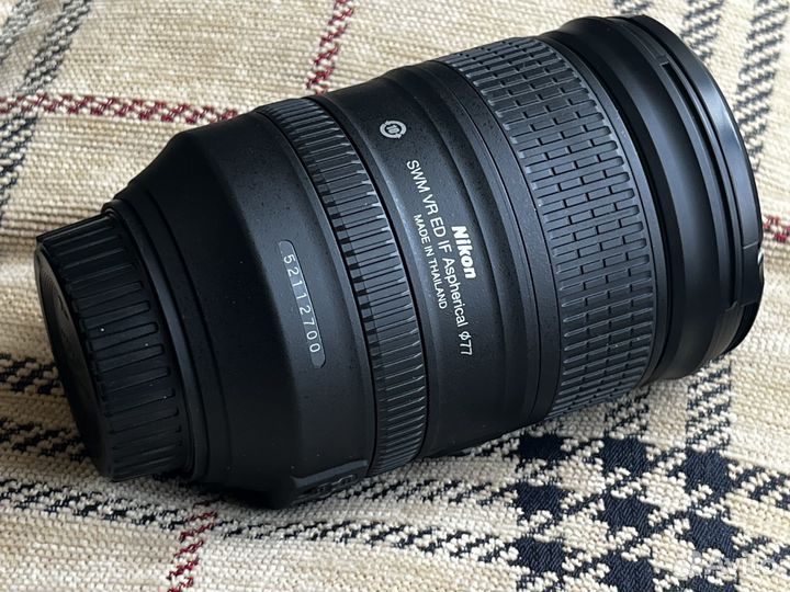 Nikon 28-300mm VR Nikkor Идеал