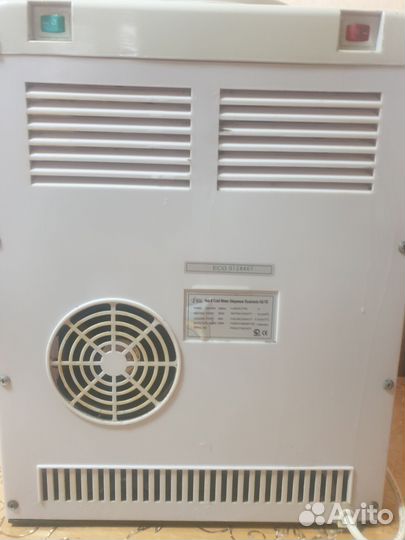 Кулер для воды настольный с охлаждением