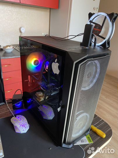 Продам компьютер