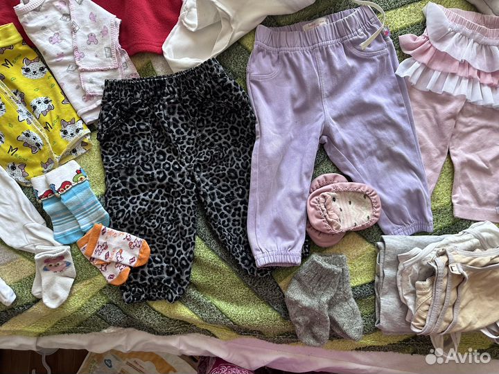 Вещи пакетом,грелка,курточка